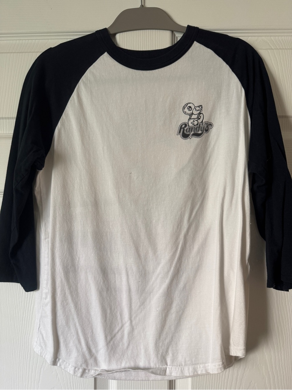 Famous Randy’s Donuts Baseball Tee